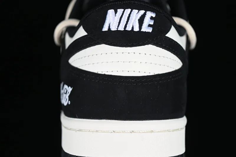 All Categories Nk SB Dunk Series Nk SB Dunk Low Low-top sneakers Nk Dunk Low Cocoa Bean BBL Mocha High Street Outdoor Coffee Dye SB Strap Low-top Casual Shoes DD1391-100